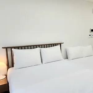 Apartment Jeoung's House - Ciel De, Busan